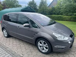 Grau Gebraucht 2014 Ford S-MAX Titanium Van / Kleinbus | 8.500 € (Superpreis)