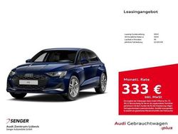 Blau Gebraucht 2025 Audi A3 Advanced Limousine | 34.450 €