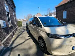 Andere außenfarben Gebraucht 2023 VW T7 Van | 45.555 € (Fairer Preis)