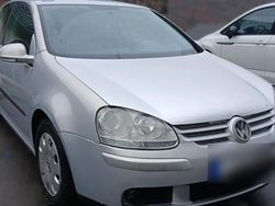 Grau Gebraucht 2007 VW Golf Limousine | 1.300 € (Superpreis)