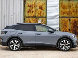 Grau Gebraucht 2021 VW ID.4 Pro SUV | 24.600 € (Etwas zu teuer)