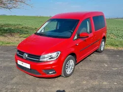 Rot Gebraucht 2019 VW Caddy Trendline Van / Kleinbus | 14.400 € (Fairer Preis)