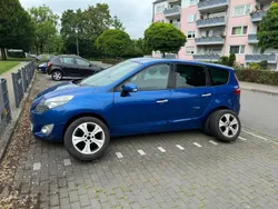 Blau Gebraucht 2010 Renault Scénic III Van / Kleinbus | 3.700 € (Superpreis)