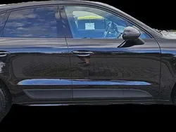 Schwarz Gebraucht 2017 Porsche Macan SUV | 46.500 € (Teuer)