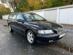 Schwarz Gebraucht 2000 Volvo V70 Kombi | 1.900 € (Fairer Preis)