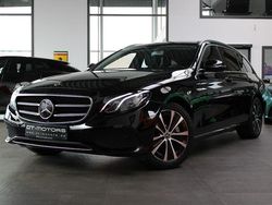 Schwarz Gebraucht 2020 Mercedes E300 Avantgarde Kombi | 26.800 € (Fairer Preis)