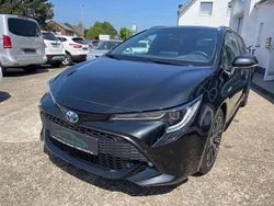 Black mica / ink Gebraucht 2019 Toyota Corolla Club Kombi | 19.699 € (Fairer Preis)