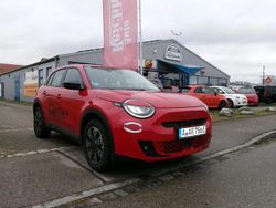 Rot Gebraucht 2023 Fiat 600E Red SUV | 23.980 € (Fairer Preis)