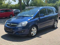 Blau Gebraucht 2010 Opel Zafira Van / Kleinbus | 3.197 € (Fairer Preis)