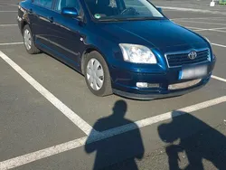Blau Gebraucht 2005 Toyota Avensis Limousine | 3.100 € (Fairer Preis)