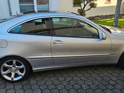 Silber Gebraucht 2006 Mercedes C200 Sport Edition Coupé | 4.999 € (Teuer)