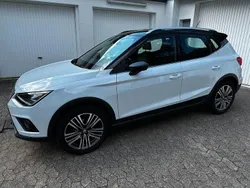 Weiß Gebraucht 2018 Seat Arona XCELLENCE SUV | 14.200 € (Fairer Preis)