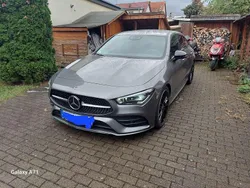 Grau Gebraucht 2019 Mercedes 220 AMG Kombi | 27.500 € (Fairer Preis)