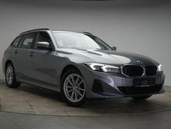 Grau Gebraucht 2025 BMW 320 Sport Line Kombi | 38.490 € (Guter Preis)