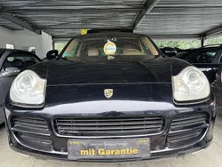 Schwarz Gebraucht 2006 Porsche Cayenne Basis SUV | 11.450 € (Etwas zu teuer)