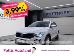 Ascotgrau Gebraucht 2023 VW T-Roc Life SUV | 26.977 € (Guter Preis)