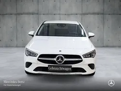 Weiß Gebraucht 2023 Mercedes CLA250 Shooting Brake Progressive Kombi | 34.990 € (Fairer Preis)