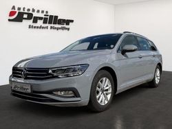 Grau Gebraucht 2023 VW Passat Business Kombi | 24.900 € (Fairer Preis)