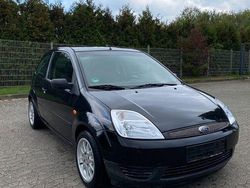 Schwarz Gebraucht 2004 Ford Fiesta Kleinwagen | 2.150 €