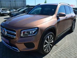 Mercedes GLB200