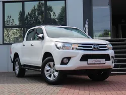 Weiß Gebraucht 2019 Toyota HiLux Abholung | 25.900 €