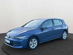 Anemonenblau metallic Gebraucht 2024 VW Golf VIII Life Limousine | 23.990 € (Guter Preis)