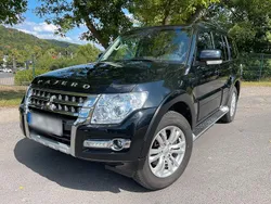 Schwarz Gebraucht 2017 Mitsubishi Pajero Top SUV | 29.750 € (Fairer Preis)
