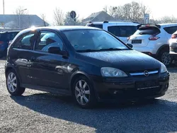Schwarz Gebraucht 2001 Opel Corsa Kleinwagen | 550 € (Guter Preis)