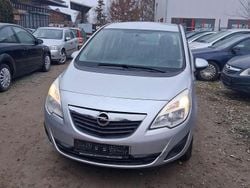 Silber Gebraucht 2010 Opel Meriva Edition Van / Kleinbus | 2.750 € (Guter Preis)