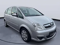 Starsilber Gebraucht 2006 Opel Meriva Edition Van / Kleinbus | 4.790 € (Teuer)
