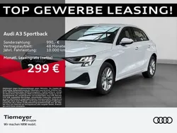 Weiß Gebraucht 2025 Audi A3 Sportback Ambiente Limousine | 28.980 € (Superpreis)
