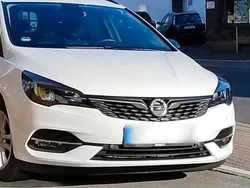Weiß Gebraucht 2021 Opel Astra Kombi | 14.700 € (Guter Preis)