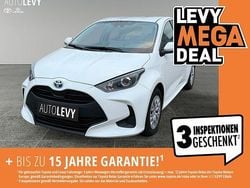 Schneeweiß Gebraucht 2022 Toyota Yaris Hybrid Business Edition Kleinwagen | 17.390 € (Guter Preis)