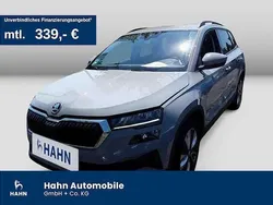 Steelgrau Gebraucht 2022 Skoda Karoq Style SUV | 26.430 € (Fairer Preis)