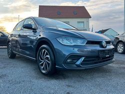 Grau Gebraucht 2024 VW Polo Life Limousine | 17.890 € (Guter Preis)