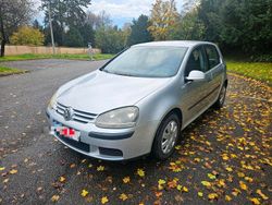 Grau Gebraucht 2004 VW Golf V Limousine | 1.799 € (Guter Preis)