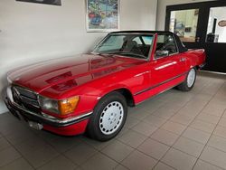 Rot Gebraucht 1986 Mercedes SL300 Cabrio | 37.999 €