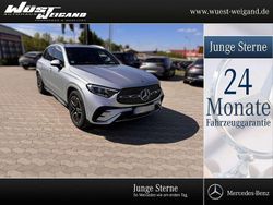 Hightechsilber Gebraucht 2025 Mercedes GLC200 AMG SUV | 53.900 € (Fairer Preis)