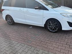 Weiß Gebraucht 2013 Mazda 5 Van / Kleinbus | 4.999 €