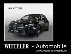 Lack kosmosschwarz Gebraucht 2025 Mercedes A200 Progressive Limousine | 38.990 €