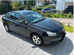 Schwarz Gebraucht 2012 Chevrolet Cruze Limousine | 7.490 € (Teuer)