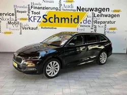 Schwarzmagic perleffekt Neu 2025 Skoda Octavia Style Kombi | 35.490 € (Guter Preis)