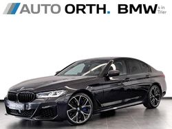 Grau Gebraucht 2022 BMW M550 Performance Limousine | 62.800 € (Etwas zu teuer)