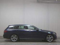 Blau Gebraucht 2020 Mercedes C220 Avantgarde Limousine | 21.280 € (Superpreis)