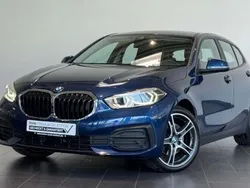 Blau Gebraucht 2022 BMW 118 Advantage Kleinwagen | 20.888 € (Guter Preis)
