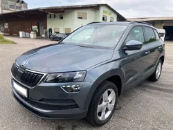 Grau Gebraucht 2021 Skoda Karoq Ambition SUV | 16.500 €