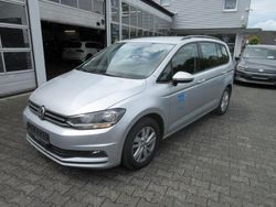 Reflexsilber metallic Gebraucht 2020 VW Touran Comfortline Van / Kleinbus | 12.988 € (Guter Preis)