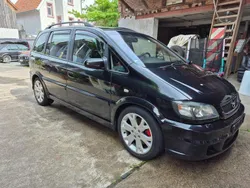 Schwarz Gebraucht 2005 Opel Zafira OPC Van / Kleinbus | 3.800 €