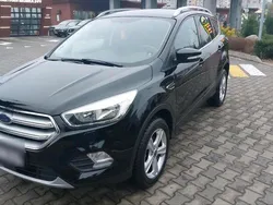 Schwarz Gebraucht 2019 Ford Kuga Trend SUV | 12.500 € (Guter Preis)