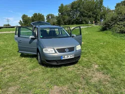 Grau Gebraucht 2004 VW Touran Van / Kleinbus | 4.600 € (Teuer)
